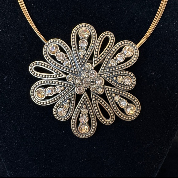 Chico's Large Pendant Necklace Sparkly Floral Golden Stunner Slim Cord Adj. - Picture 3 of 7